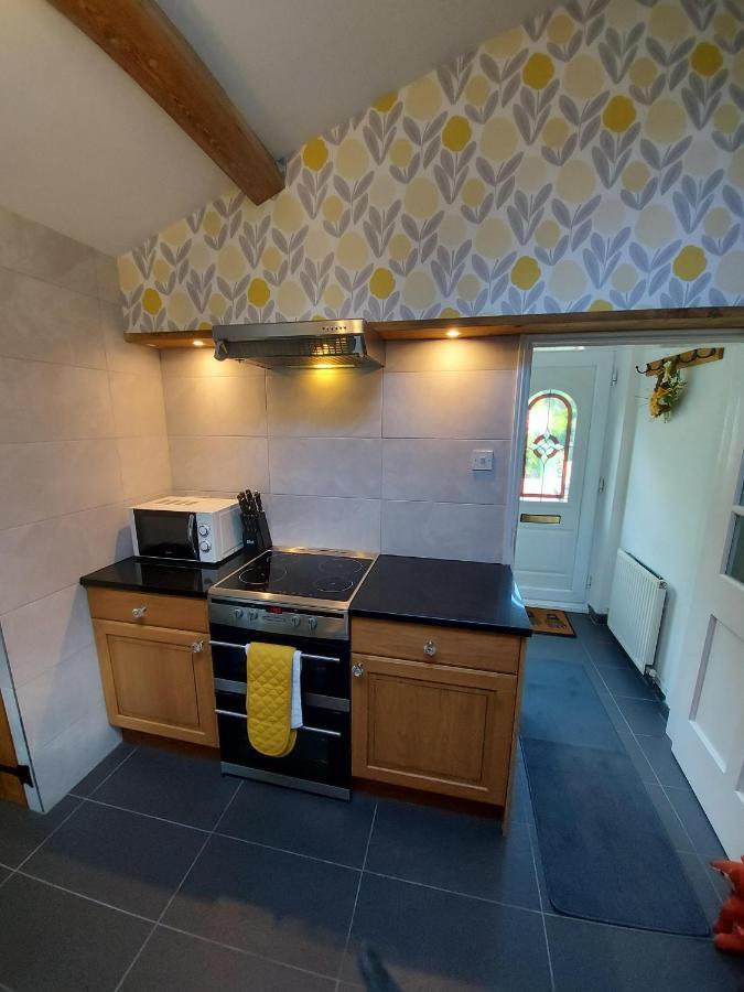 Saughall Mill Farm Cottage Chester Exterior photo