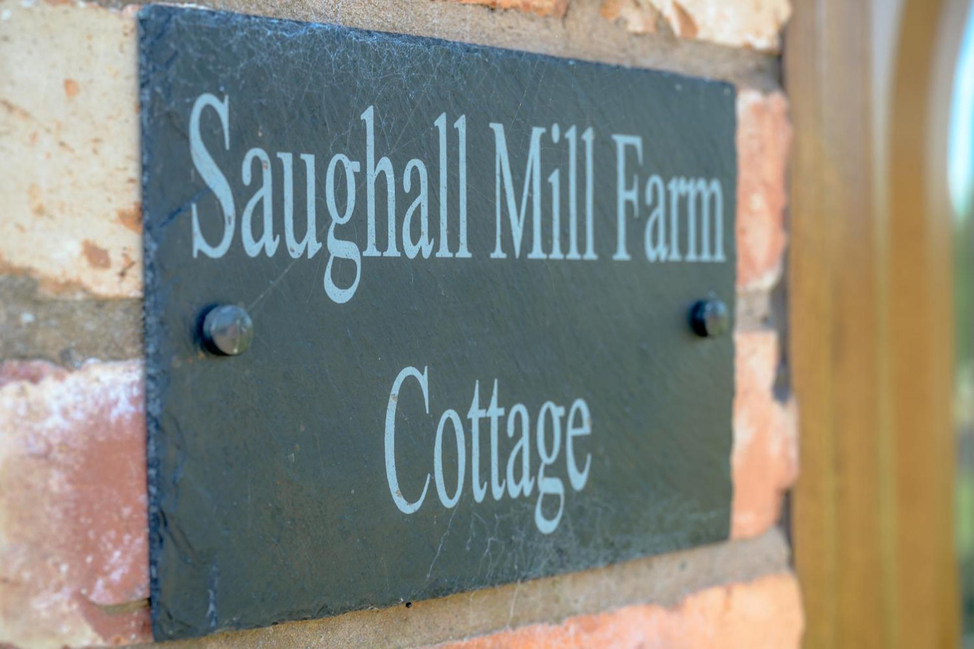 Saughall Mill Farm Cottage Chester Exterior photo